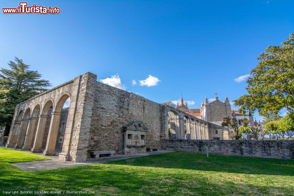 Immagine Panorama dei chiostri del Palazzo Episcopale a Miranda do Douro, Portogallo - © Dolores Giraldez Alonso / Shutterstock.com