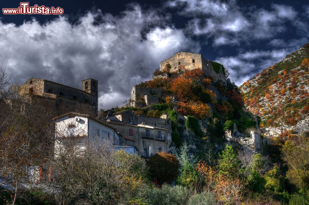 Immagine Il panorama del borgo di Rocchetta a Volturno nel Molise