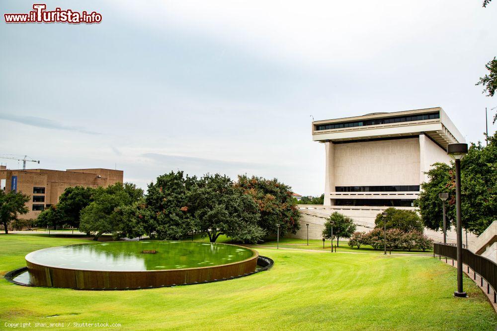 Immagine Panorama del campus all'Università del Texas a Austin - © shan_archi / Shutterstock.com