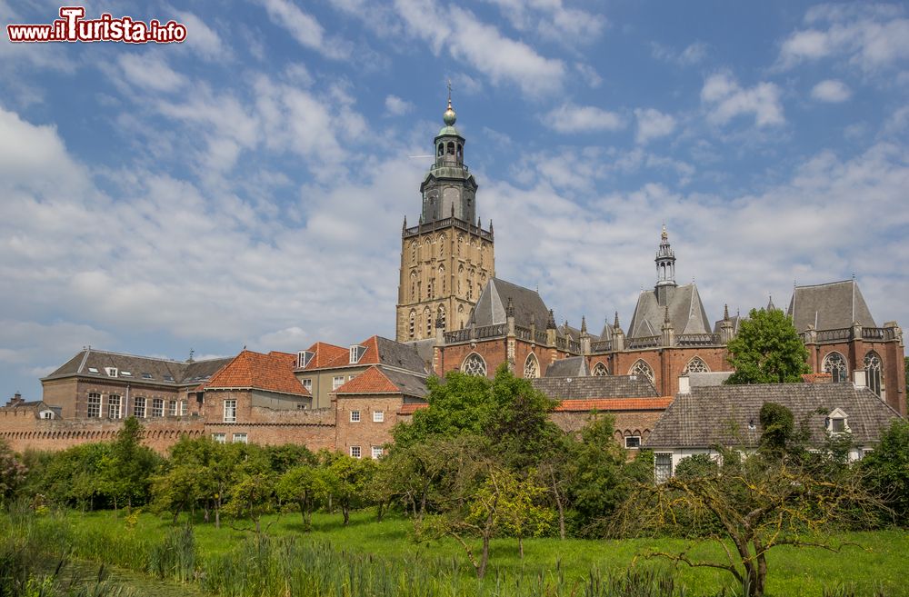 Immagine Panorama del centro storico di Zutphen, Olanda. 