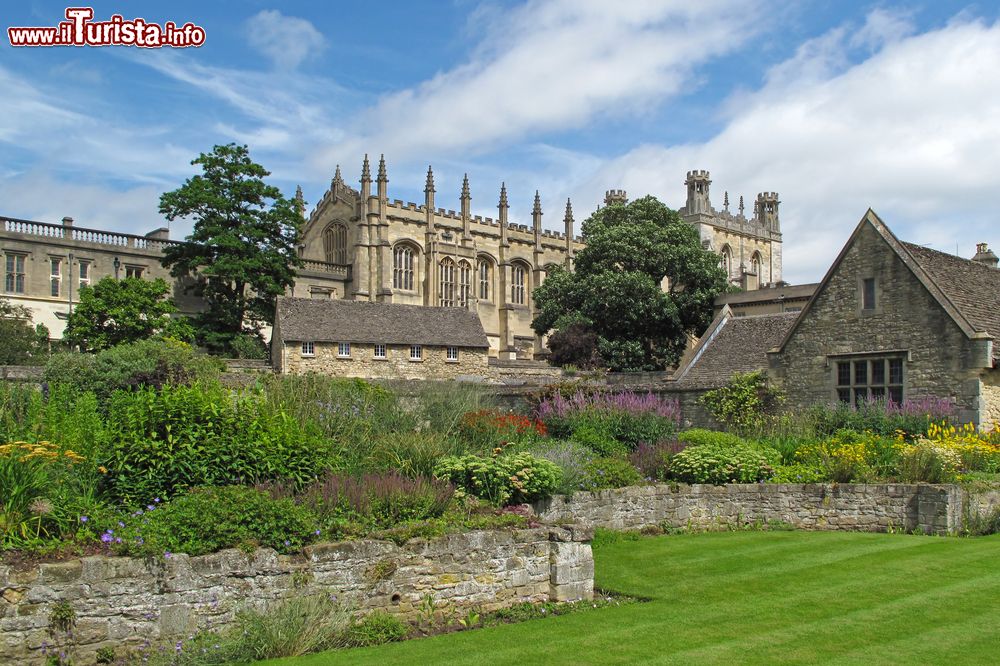 Immagine Panorama del Christ Church College a Oxford, Inghilterra.