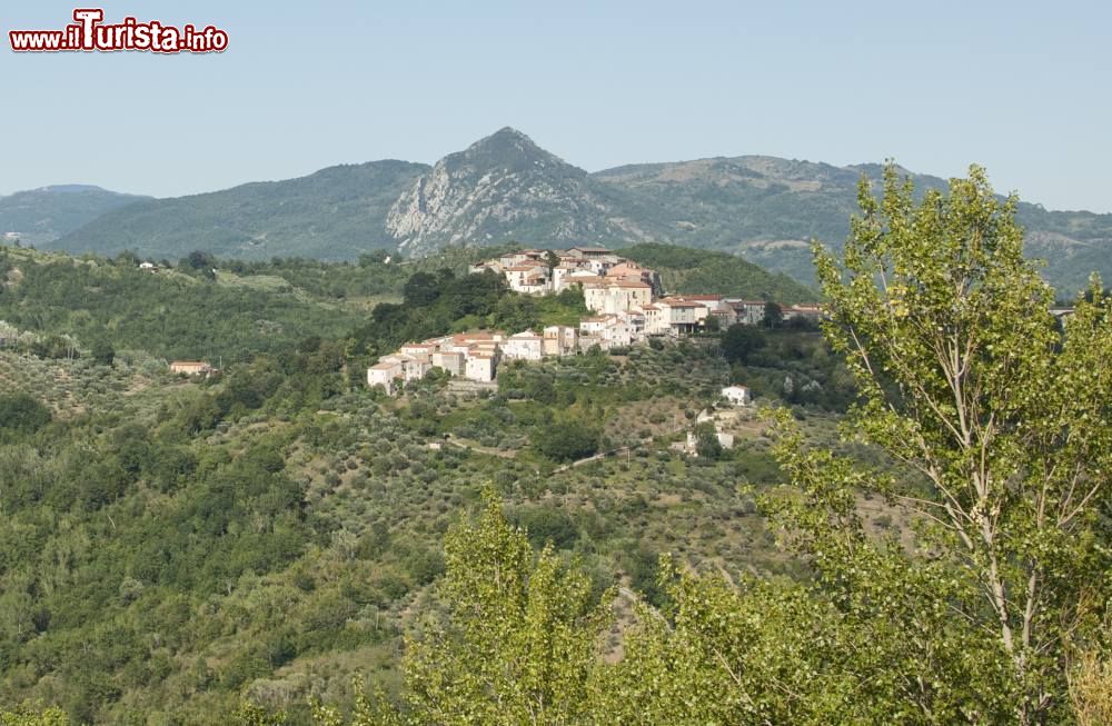 Immagine Panorama dell'Appennino intorno a Scapoli nel Molise