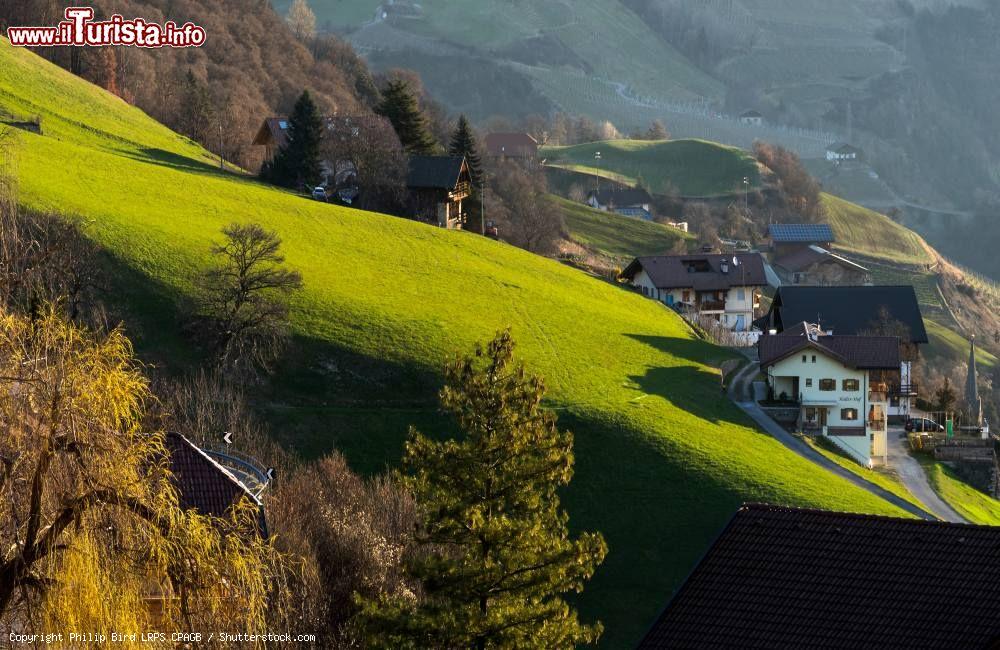 Immagine Panorama delle montagne di Villandro, al mattino in Alto Adige - © Philip Bird LRPS CPAGB / Shutterstock.com