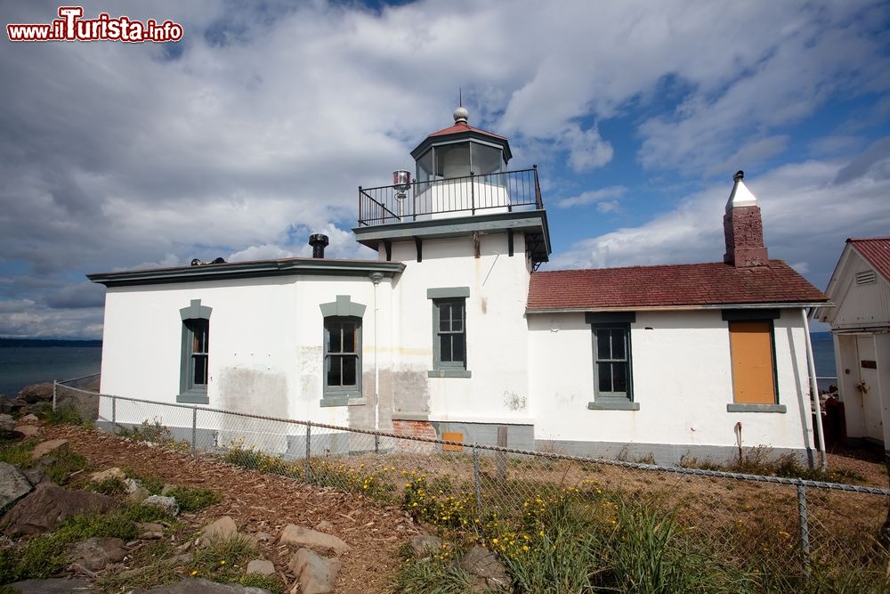 Immagine Panorama di Discovery Park nel quartiere di Magnolia a Seattle, Washington.