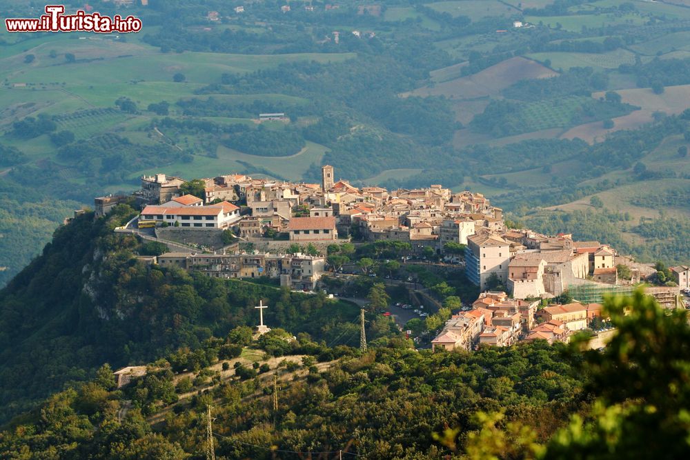 Immagine Panorama di Sant'Oreste fotografato dal Monte Soratte nel Lazio