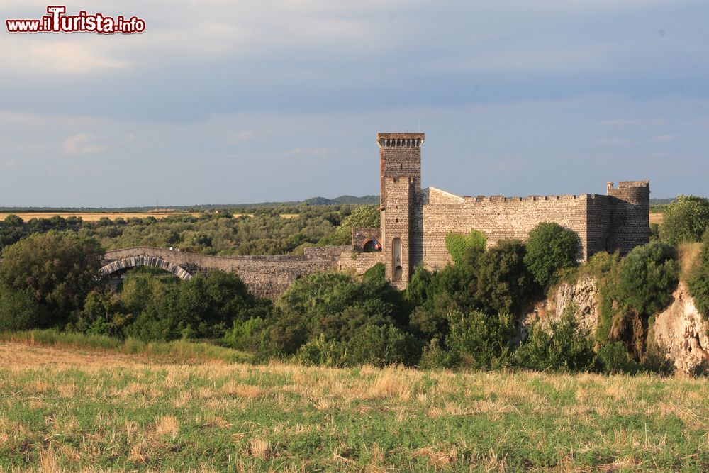 Immagine Il parco archeologico di Vulci nel comune di Canino nel Lazio