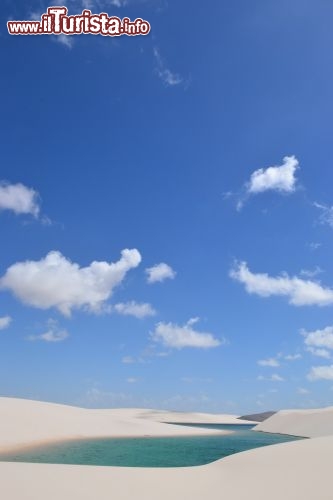 Immagine Il Parque Nacional dos Lençois Maranhenses è un'autentica meraviglia della natura. Si trova nello stato del Maranhao, nella regione nordorientale del Brasile.