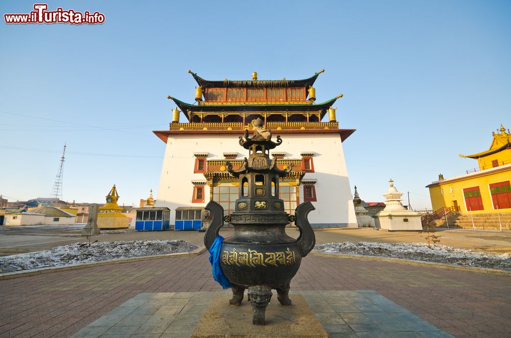 Immagine Particolare del monastero Gandan a Ulan Bator, Mongolia.