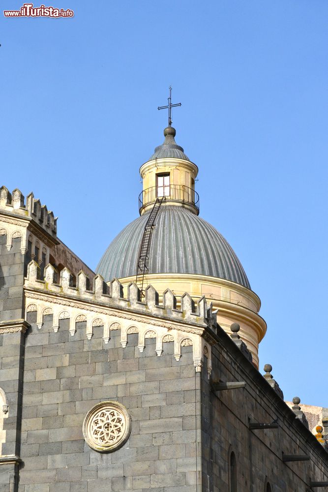 Immagine Particolare della Cattedrale di Randazzo in Sicilia