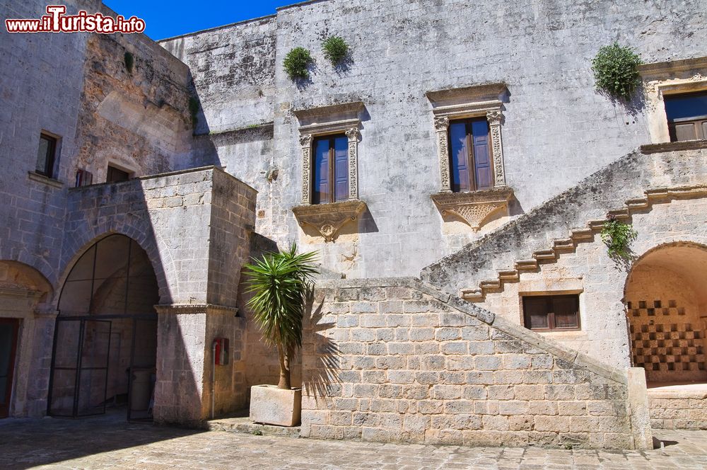 Immagine Particolare della Rocca di Andrano, uno dei castelli del Salento in Puglia