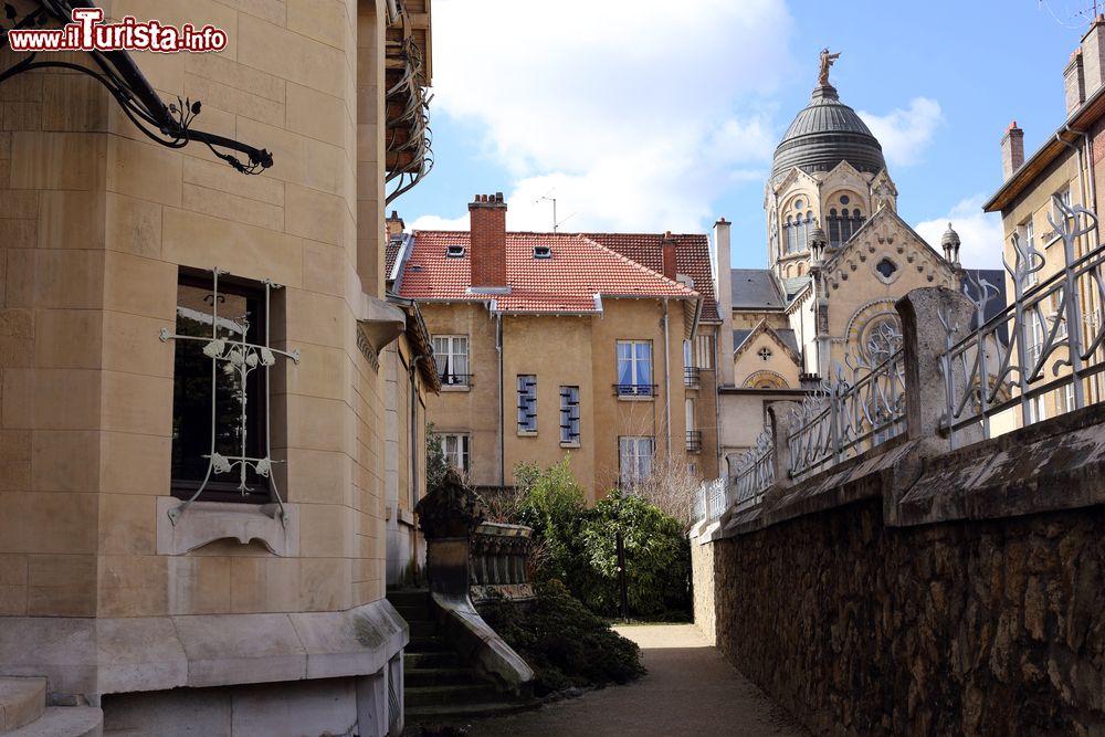 Immagine Particolare di Villa Majorelle a Nancy, Francia. Questo edificio è stato studio e casa del designer di mobili Louis Majorelle.