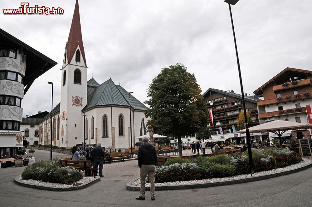 Immagine Piazza in centro a Seefeld in Tirolo (Austria)