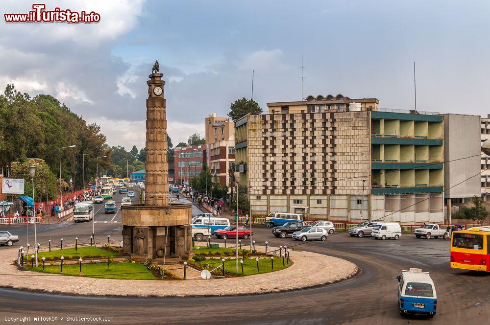 Immagine Piazza Meyazia 27 a Addis Abeba, nota come Arat Kilo (Etiopia). In prossimità di questa piazza si trova il Palazzo di Menelik II° - © milosk50 / Shutterstock.com