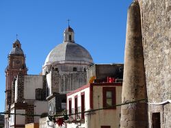 Il Templo de la Purísima Concepción è la principale chiesa di Real de Catorce (Messico) ospita al suo interno un’immagine di San Francesco d’Assisi considerata ...