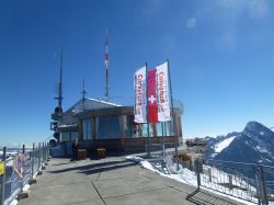 Rifugio e arrivo funivia Corvatsch con ristorante panoramico