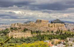 L'Acropoli di Atene con i suoi monumenti. ...