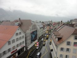 Altdorf, Svizzera: vista del centro città dalle finestre di un hotel
