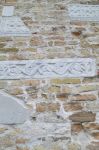 Aquileia Basilica di Santa Maria Assunta:dettaglio del muro esterno 