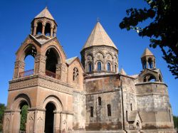 Armenia, la cattedrale di Etchmiadzin (Echmiadzin) patrimonio dell'Umanità Unesco - Foto Giulio Badini