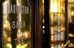 Babington's la storica sala da The a Roma. Qui il sito ufficiale