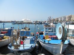 Barche di pescatori a Agia Napa Cipro - © Liliya Sayfeeva Trott / Shutterstock.com