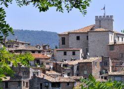 Borgo di Tourrettes sur Loup, Costa Azzurra - bastioni ...