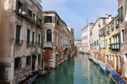 Canale in zona di Rio de Frari a  Venezia
