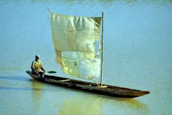 Canoa sul fiume Senegal Africa Foto Giulio Badini