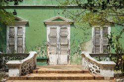 Una vecchia casa coloniale di Willemstad, la città entrata nel patrimonio UNESCO dell'Umanità - © Atosan / Shutterstock.com