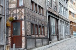 Case del centro storico di Liegi. Ci troviamo nella regione di Vallonia in Belgio - © Ana del Castillo / Shutterstock.com