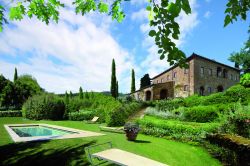 Castelfalfi residence Toscana