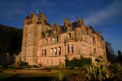 Castello di Belfast in Irlanda, vista serale - © katjawickert / iStockphoto LP. 