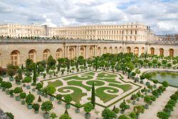 Castello di Versailles e giardino dell'Orangerie, ...