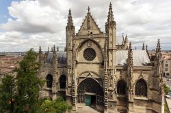 Cattedrale di San Michele a Bordeaux in Francia  - © Stephane Bidouze / Shutterstock.com