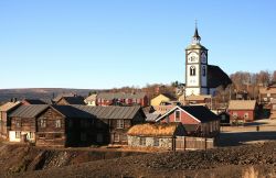 Centro di Roros, il famoso villaggio storico della Norvegia - © Inger Anne Hulbækdal / Shutterstock.com