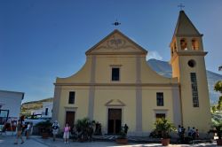 Chiesa San Vincenzo a Stromboli, Eolie. Sullo ...