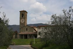 Reggello, Toscana: la chiesa (o pieve) di Sant'Agata in Arfoli, costruita in stile romanico, ha origini molto antiche - foto © Kweedado2 / Wikipedia