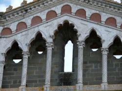Particolare della basilica di Santa Margherita, Cortona  - Dedicato a Santa Margherita, patrona di Cortona e terziaria francescana, questo bell'edificio religioso si trova nell'omonimo ...