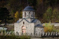 Chiesa Templare a Bran, in Romania  - © Olimpiu Pop / Shutterstock.com