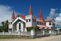 Chiesa nel centro di Nuku'alofa, isola di Tongatapu, arcipelago di Tonga - © Tomas Pavelka / Shutterstock.com