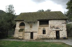 La Chiesa di Agios Nikolaos tis Stegis, (San Nicola del Tetto), nei pressi del villaggio di Kakopetria (Cipro) e i suoi dipinti murali. Dichiarata dall’UNESCO Patrimonio Culturale ...