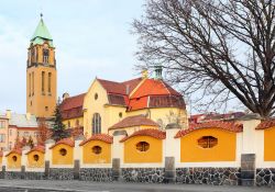 La chiesa neogotica della Vergine Maria a Pilsen, in Repubblica Ceca - © Kletr / Shutterstock.com