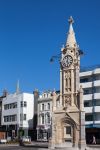 Clock Tower a Torquay, Inghilterra - Mallock Memorial è la torre dell'orologio che si trova all'incrocio fra Torwood Street e Victoria Parade a Torquay. L'architetto che si ...