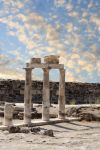 Colonne dell'antica città di Hierapolis, che si trova presso Pamukkale in Turchia - © Verkhovynets Taras / Shutterstock.com