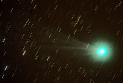 La Cometa Lovejoy C2014 Q2 visibile ad occhio occhio nudo nei cieli di Monteromano (costellazione Toro) durante il mese di gennaio 2015
