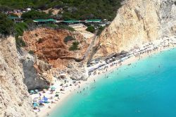 Veduta aerea della costa di Lefkada, Grecia - lunga ...