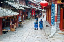 Daya, la città vechia di Lijiang, Yunnan, Cina - © Meiqianbao / Shutterstock.com