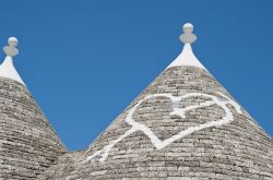 Disegni tetti trulli di Alberobello - © Mi.Ti. / Shutterstock.com