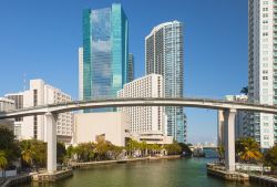 Downtown Miami: è il cuore economico della città e sede amministrativa della contea. Il quartiere è ulteriormente suddiviso in sette distretti, alcuni storici e residenziali, ...