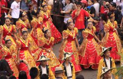 Celebrazioni nelle Filippine durante il festival religioso di Sinulog, in onore di Santo Niño